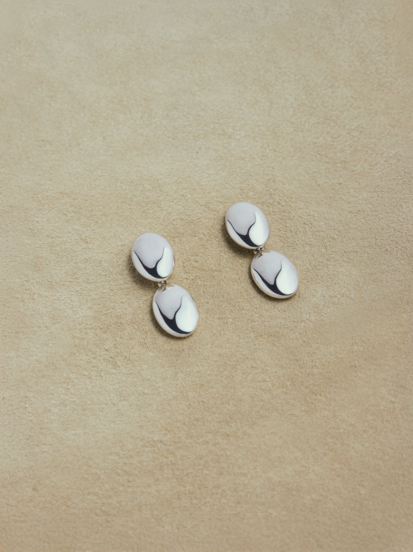 Emberly Oval Earrings