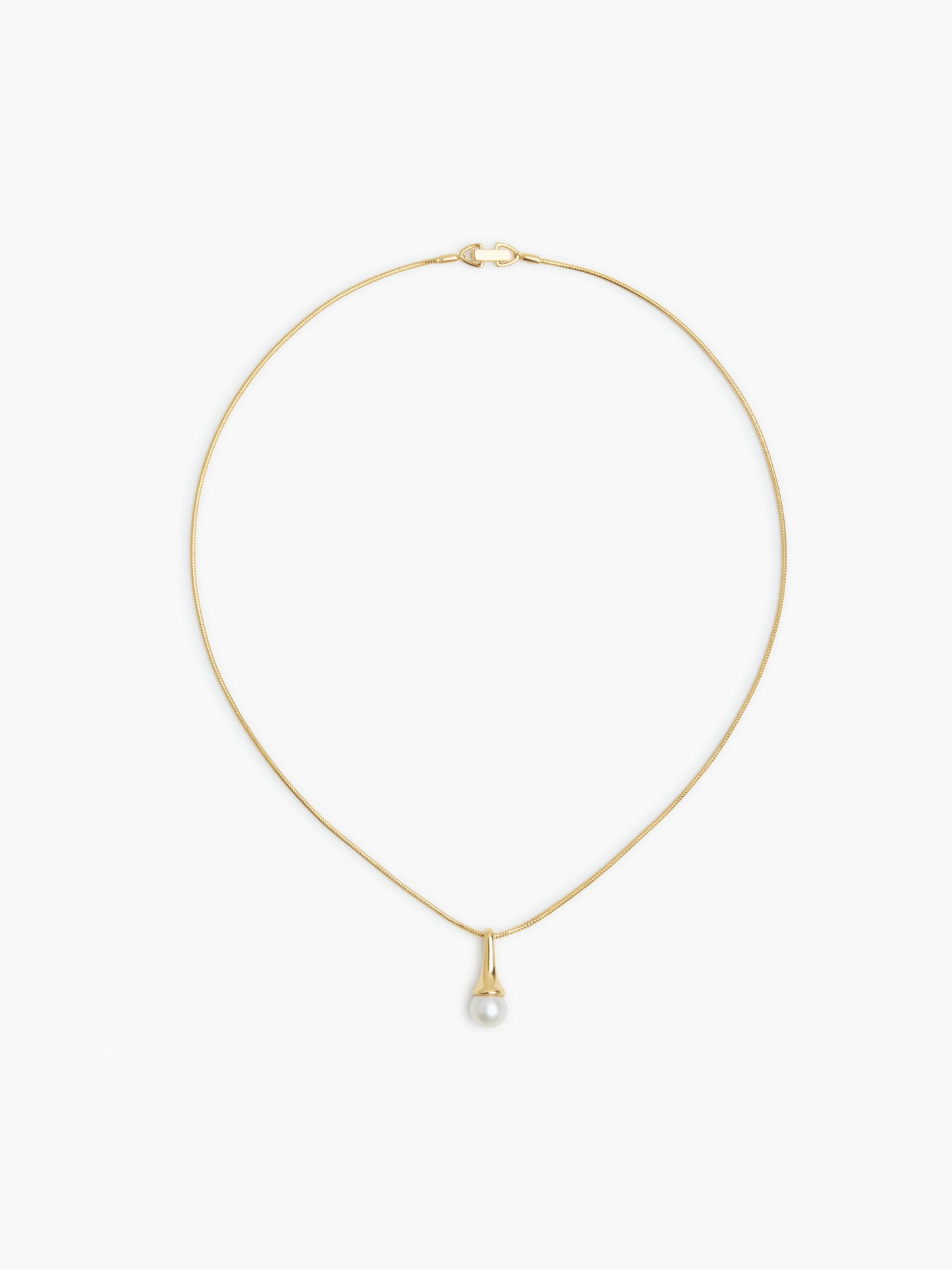 Lumora Pendant Necklace